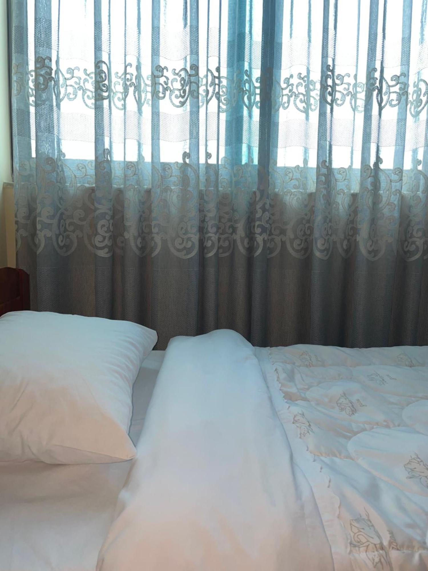 Bajovah Apartments & Restaurant Тирана Экстерьер фото